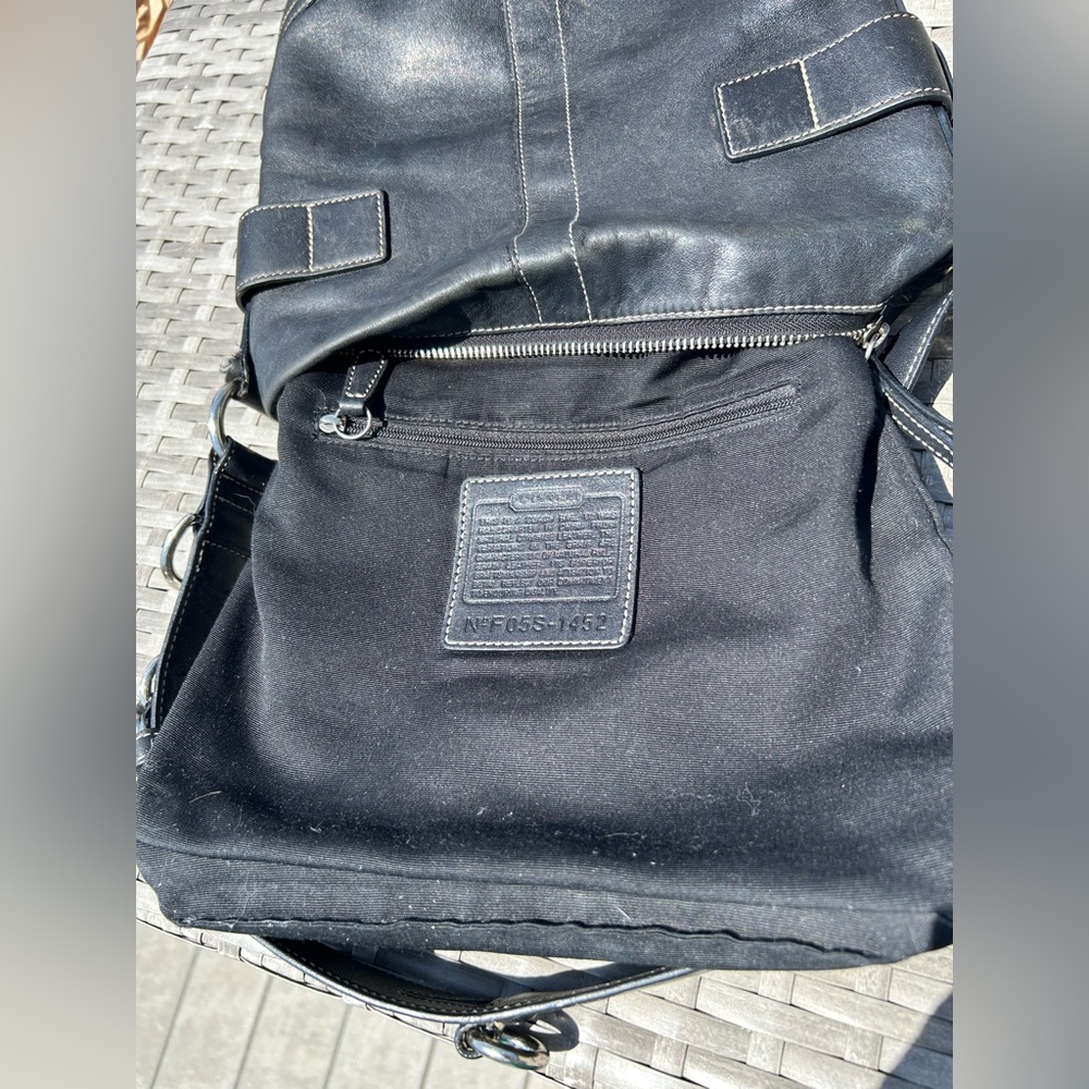 2005 Tru Vtg Coach Leather Soho Slim Duffle Crossbody REHABBED (See Photos) - Picture 10 of 15